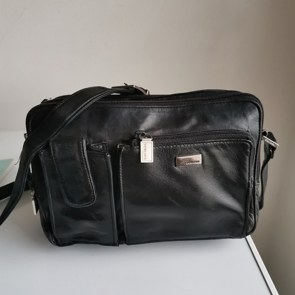 PERLINA NEW YORK LEATHER CROSSBODY BAGS BUNDLE (2 BAGS) - Picture 3 of 13